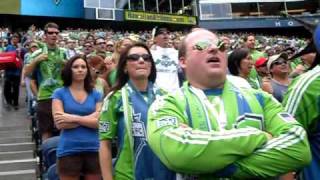 Seattle Sounders South Ends Choreography ChicagoSeattle 2009725 [upl. by Ainoz]