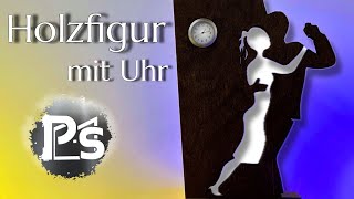 Holzfigur mit Uhr [upl. by Gehlbach]