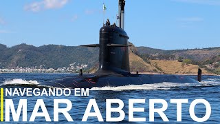 Submarino Riachuelo o mais moderno da América Latina navegando em mar aberto [upl. by Adlesirhc]