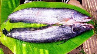 Cooking Wallago Attu Boal Fish wth Vegetable  Sloek Mlou [upl. by Sivatco941]