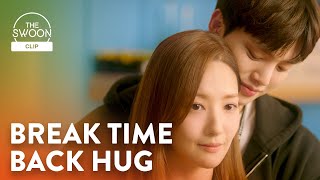 Song Kang and Park Minyoung share a secret back hug  Forecasting Love and Weather Ep 5 ENG SUB [upl. by Gazzo]