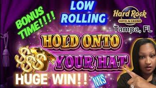 PLAYING lockitlink HOLD ONTO YOUR HAT slotmachine forthewin hardrocktampa casino🎩🎩🎩 [upl. by Anaeg]