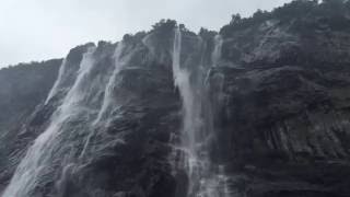 La cascata delle sette sorelle  Geirangerfjord [upl. by Astred]