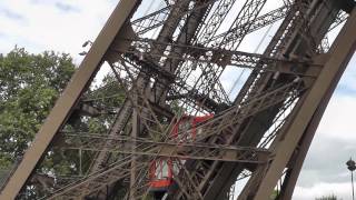 Paris Aufzug zum Eiffelturm Elevator to the Eiffel Tower [upl. by Cecil]