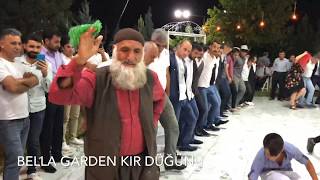 DİYARBAKIR HALAYI BÖYLE OYNAYABİLEN GENÇLER SİZİ PİSTE ALALIM [upl. by Okire]