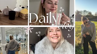 Daily vlog￼ 🎀 dzień ze mną nowe futerko amp spacerek po parku [upl. by Simmie]