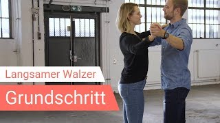 Langsamer Walzer Grundschritt in 1 Minute erklärt 🤩 [upl. by Ruyle]