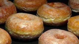 Receta Donuts o donas tradicionales caseros Loli Domínguez  Recetas de cocina Paso a paso [upl. by Kizzie10]