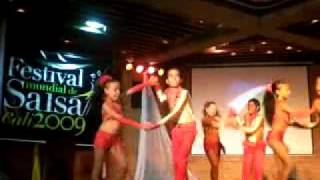 Festival Mundial Salsa 2009 Cali Baile Punta del pie [upl. by Nylatsirhc393]