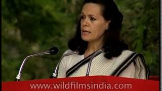 Sonia Gandhis Hindi speech at Rajiv Gandhi Shradhanjali May 1998 [upl. by Lucey776]