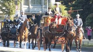 皇居へ向う儀装馬車列。Carriage for ceremonies of the Japanese Imperial Family [upl. by Asilat]