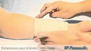 Utilisation dune compresse durgence pour brûlures [upl. by Anilatac327]