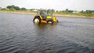 renault redt deutz uit water in hillegom 1 v rijssel ruigrok [upl. by Andeee]