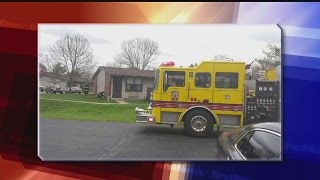 Crews battle fire at Bazetta Twp apartment [upl. by Gershon528]