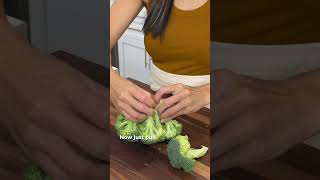 Broccoli Cutting Hack Master the Art of Chopping Broccoli in Seconds [upl. by Budge]