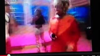 Celia Cruz La Negra Tiene Tumbao Live [upl. by Four327]