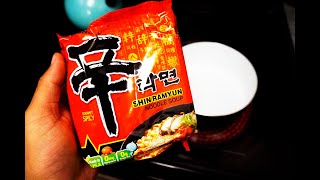 Nongshim Shin Ramyun Instant Noodle REVIEW  SPICY Gourmet Taste [upl. by Ruttger]