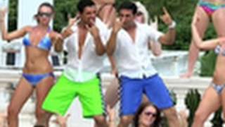 Desi Boyz  Movie Review by Taran Adarsh  Akshay Kumar amp John Abraham [upl. by Gilpin343]