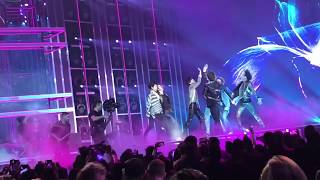 LIVE BTS FAKE LOVE FANCAM FLOOR SEATS BBMAS BILLBOARD MUSIC AWARDS 2018 [upl. by Anerul373]