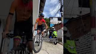 Acompañamientos de la policía nación en ciclovia comuna 20 [upl. by Allmon]