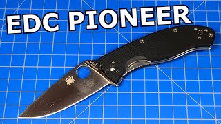 Spyderco Tenacious C122G  Knife Review [upl. by Notlok931]