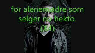 Lars Vaular  rett opp og ned LYRICS [upl. by Sabrina]