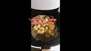 batatas em cubo no airfryer e pernas de frango no forno 😋 🤩 [upl. by Dorrie562]