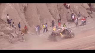 Carlos Sainz Dakar 2017 CRASH [upl. by Marylin44]