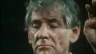 Bernstein conducts Mahler 9th ending [upl. by Nisay]