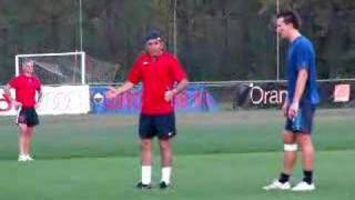 Hagi la antrenamentul Stelei Hagi antrenor la Steaua in Ghencea 2007 VIDEO Cristian Otopeanu [upl. by Ellison142]