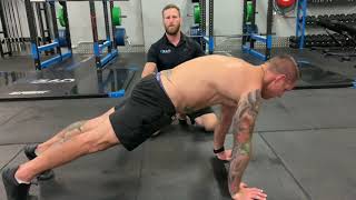 How to active correct hip positioning during push ups [upl. by Teews892]