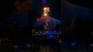 Volcano Eruption tokyodisneysea [upl. by Adnamahs710]