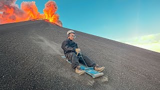 Hice SURF en un VOLCÁN ACTIVO de NICARAGUA 🌋 [upl. by Airyt490]