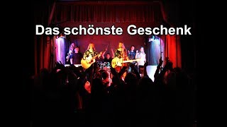 IN2PARTS  Das schönste Geschenk Official Video [upl. by Lesslie86]