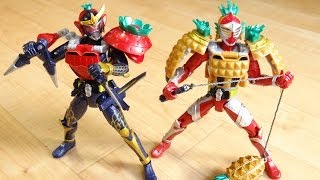 AC04 アームズチェンジ パイン amp イチゴアームズセット 鎧武とバロンで着せ替えレビュー！仮面ライダー鎧武ガイム [upl. by Virgilio]