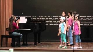 Coro infantil UdelaR primeros pasos [upl. by Aninep]