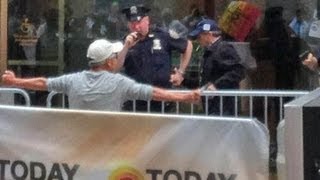 Man With Knife At The Today Show ACTUAL FOOTAGE 06062013 [upl. by Roda]