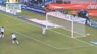 Golazo Riquelme a Brasil 2005 [upl. by Merideth]