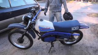 Kawasaki KE100 2 stroke dirtbike Wheelies [upl. by Cissy]