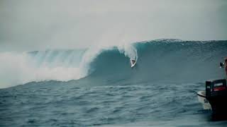 Kelly Slater Paddles Into Huge Cloudbreak  May 26th 2018 [upl. by Christmann]