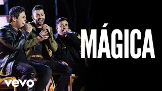 Matheus amp Kauan  Mágica Ao Vivo ft Gusttavo Lima [upl. by Meehaf]