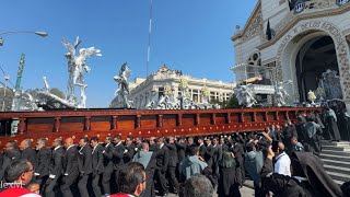 IMPRESIONANTE SALIDA  Cristo Yacente El Calvario Viernes Santo 2024 [upl. by Enileuqcaj588]