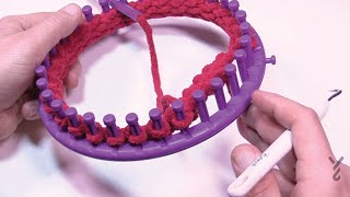 Beginners Loom Knitting Cast Off  Bind Off Method [upl. by Alfonzo]