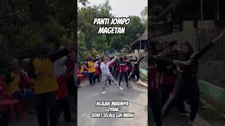 Semangat gih mbahnya dangdutkoplo koplo goyang [upl. by Hare]