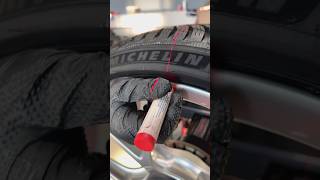 How to balance tires for premium cars tireshop howto newtires anvelopero premiumservice [upl. by Darej]