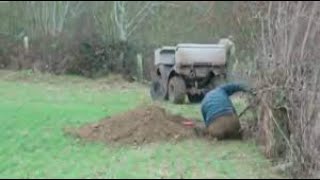 The Ledbury Hunt caught digging out a badger sett 7th Jan 2019 [upl. by Yecal]