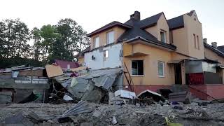 Clean up debris before the winter  Poland Flood 2024  REUTERS [upl. by Zacks362]