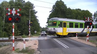 Spoorwegovergang Gostynin PL  Railroad crossing  Przejazd kolejowy [upl. by Rostand]