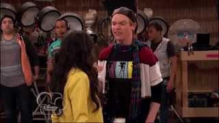 Dez From Austin amp Ally Screams [upl. by Baoj]