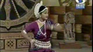 Odissi dance by Kasturi Pattanaik Aravi Pallavi [upl. by Neffirg]